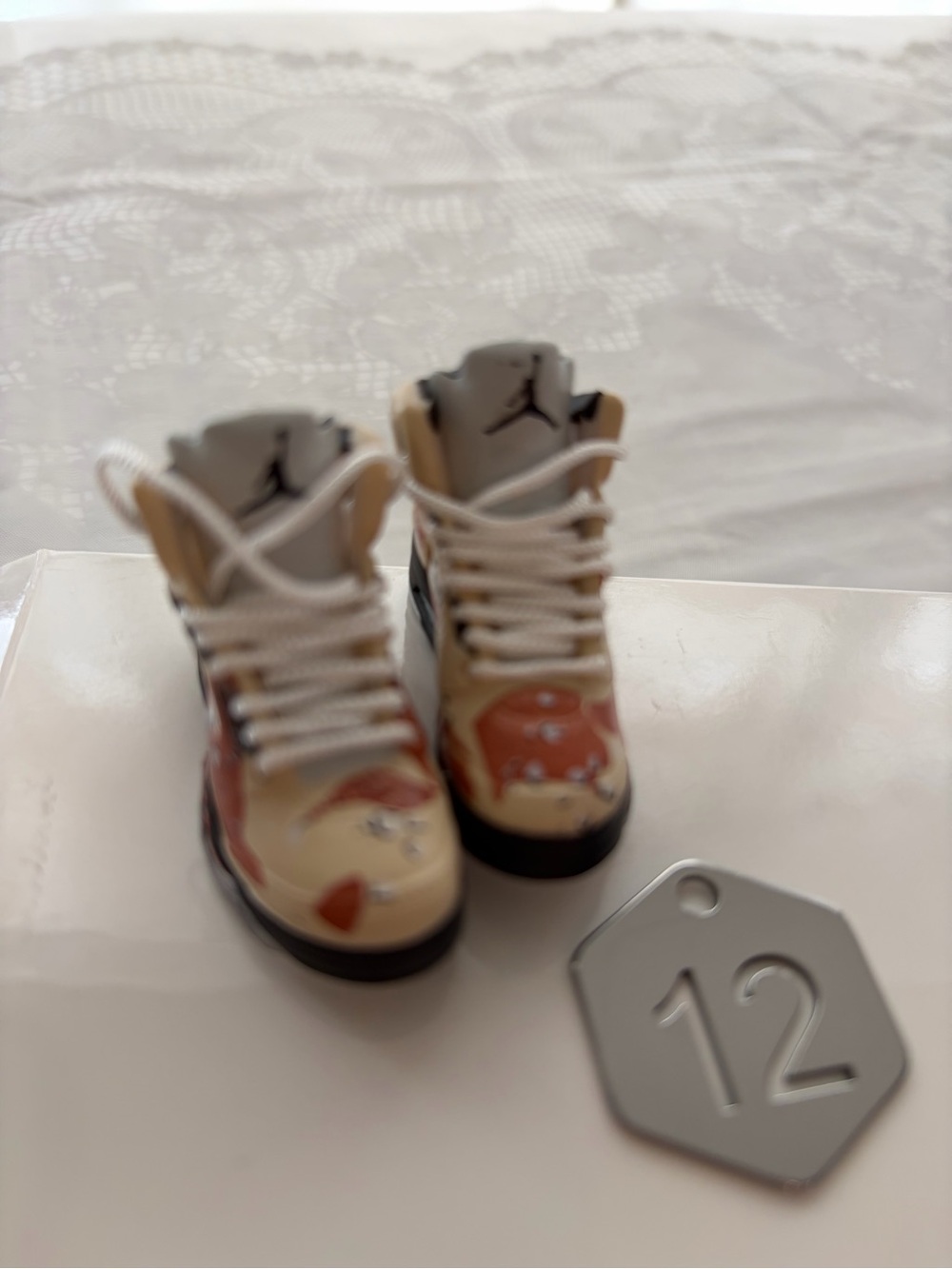 12,One Pair Supreme Jordan logo Beige High-Top Mini Sneakers For Bubu Doll